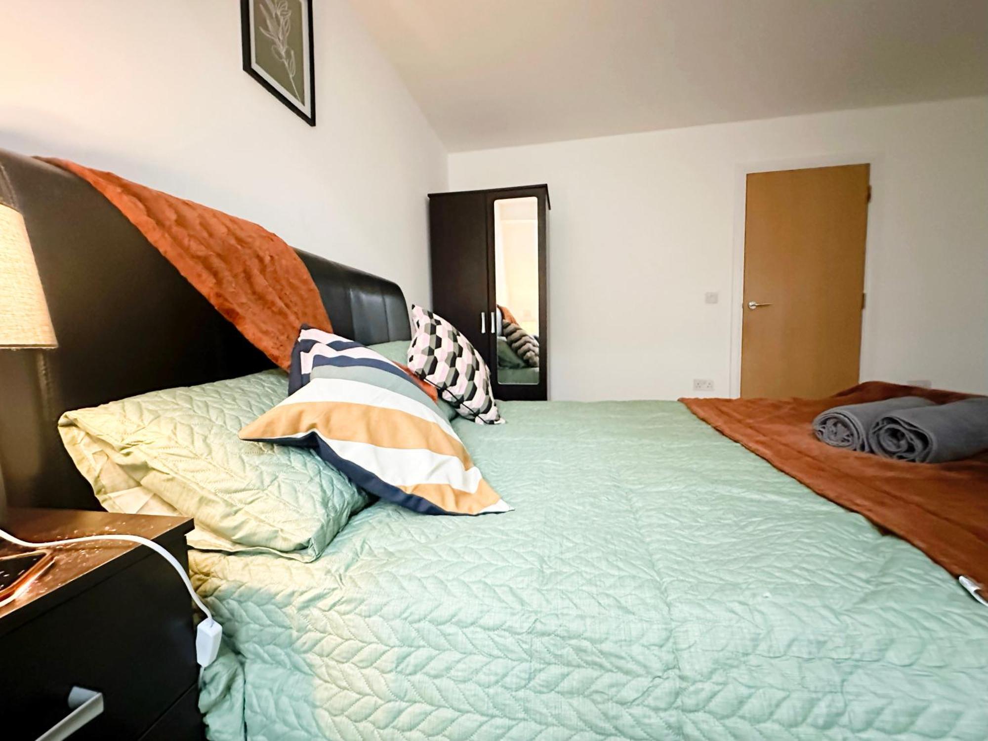 Juniper Alexandra Palace Serviced Apartments, By Edens * Londra